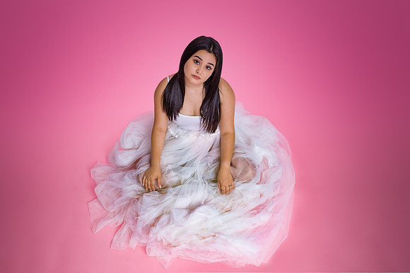 3F6A0136  Keiths Studio Alondra Headshots-Edit SM hr
