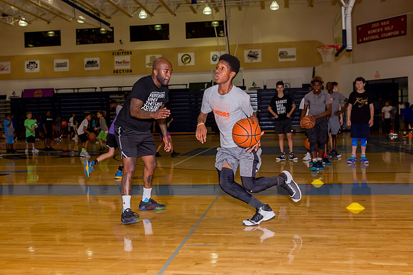 3F6A8451 Hatt BMacks Bball Youth Camp SM