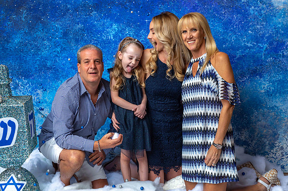 3F6A7282 Winter Wonderland Photoshoot SM Lindsey G CC proofs